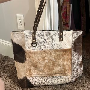 Myra Bag Shoulder Bag Leather Floral